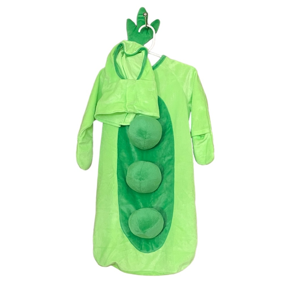 One Step Ahead Pea Pod Halloween Costume Size XS Baby Bunting W Hat One Piece